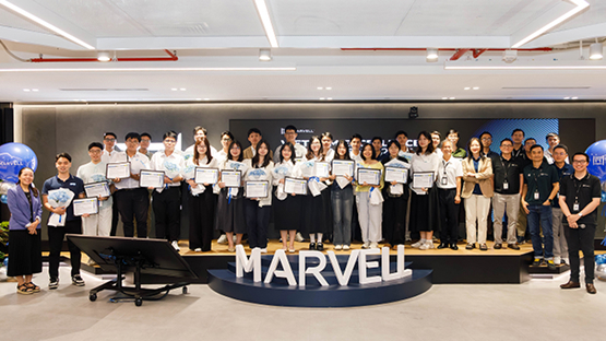 The whole class of Vietnam Excellence scholar winners accept their awards